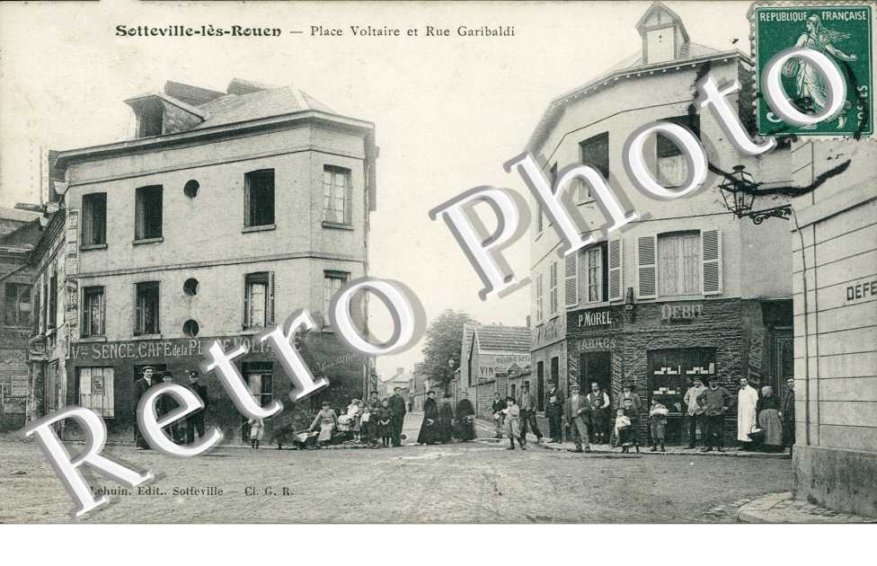 Place Voltaire et Rue Garibladi