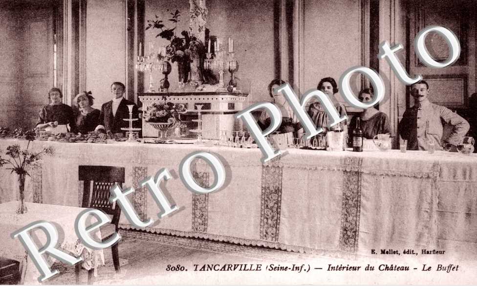 Interieur du Chateau, le Buffet