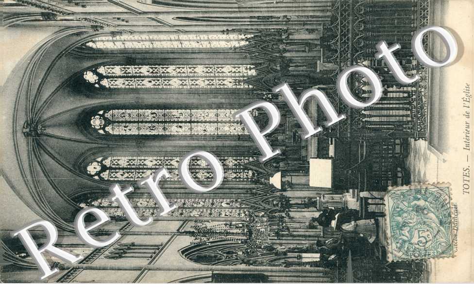 intérieur de  l'église