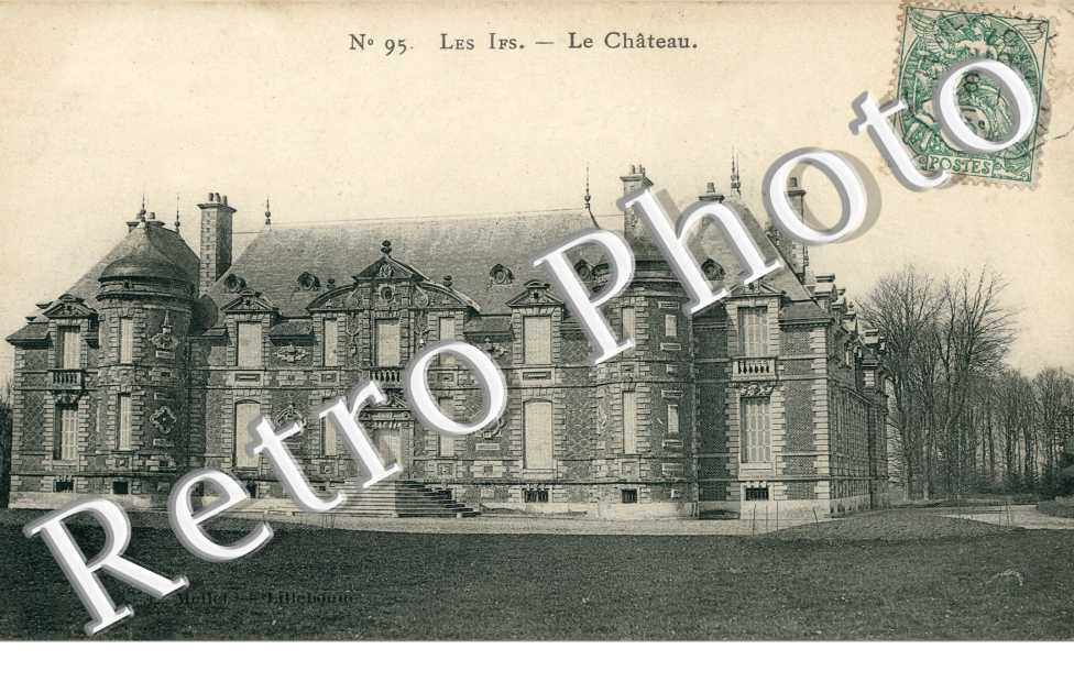 Les Ifs, le château