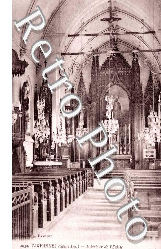 interieur de l'eglise