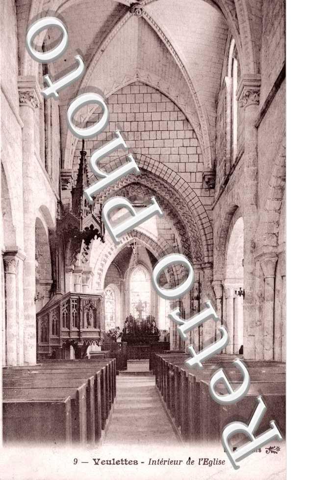 Interieur de l'eglise