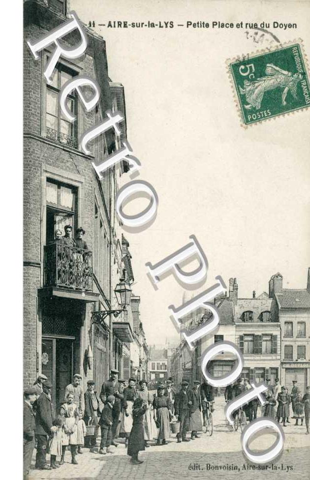 petite  place et rue doyen