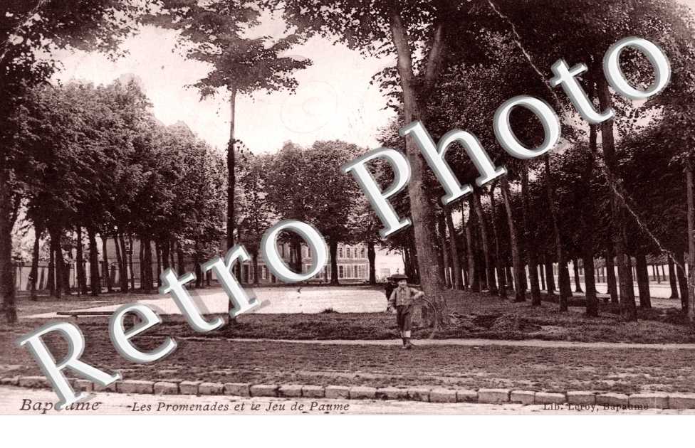 les promenades et le jeu de paume