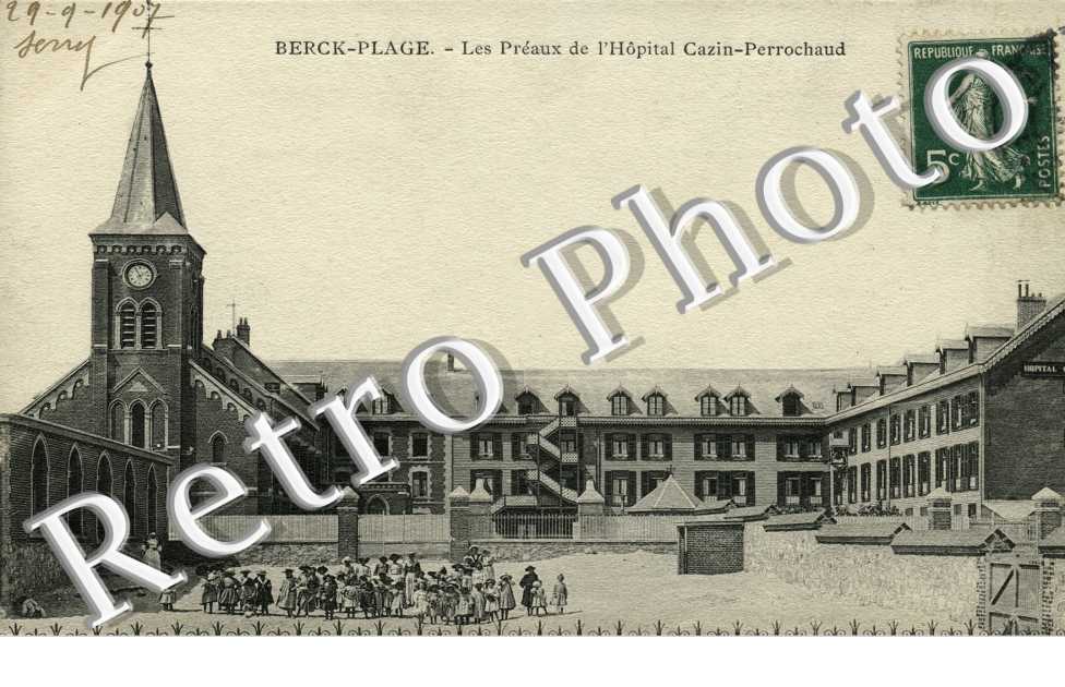 Les preaux de l'Hopital Cazin-Perrochaud