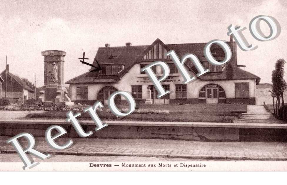 Monument  aux morts et dispensaire