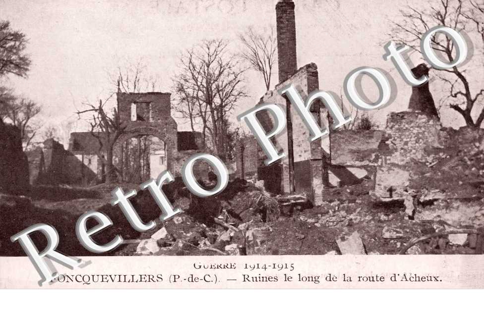 ruines le long de la route d'Acheux