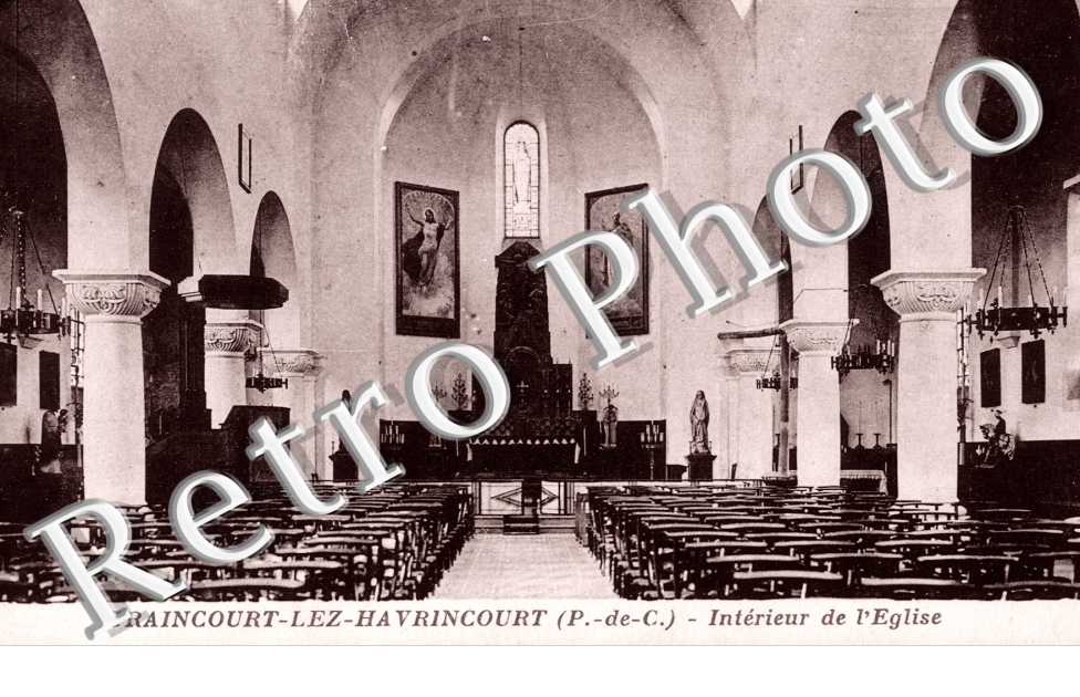 interieur de l'eglise