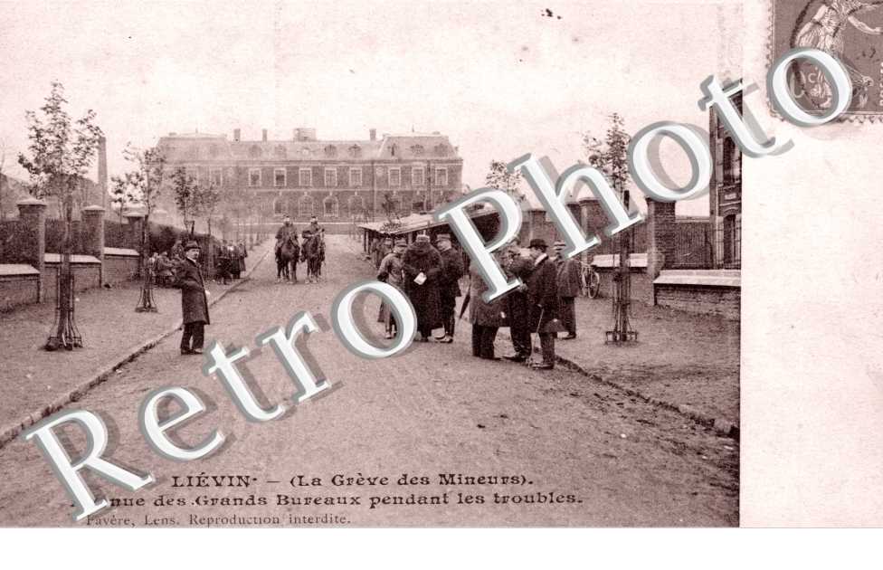 La greve des mineurs - avenue des grands bureaux