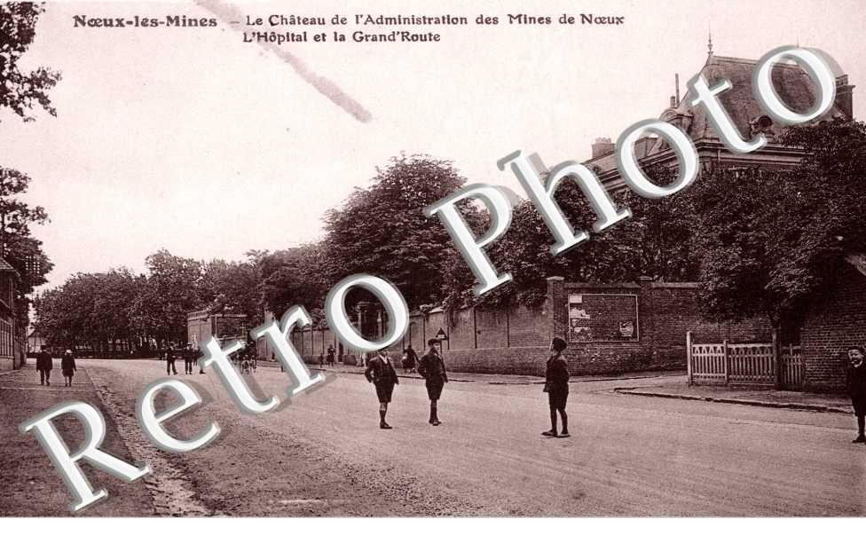 Chateau de l'administration - hopital et garnd'route