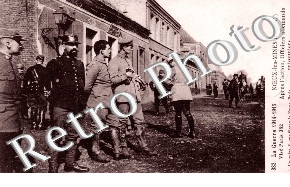 apres l'action, officiers allemands prisonniers