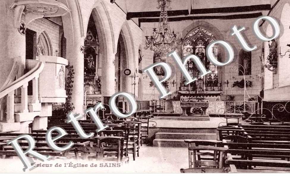 Interieur de l'eglise