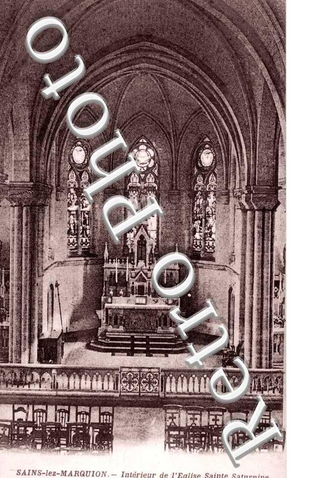 Interieur de l'eglise
