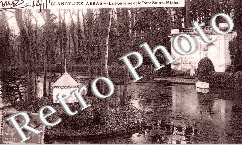 La fontaine et le parc Saint-Michel