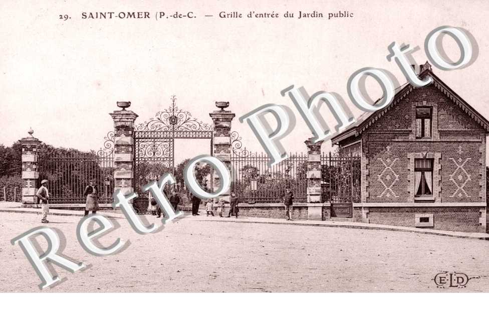 Grille d'Entree du Jardin Public