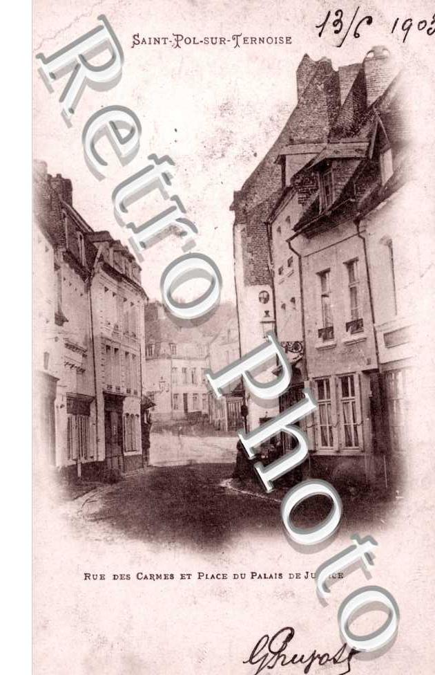 Rue des Carmes et place du palais de justice