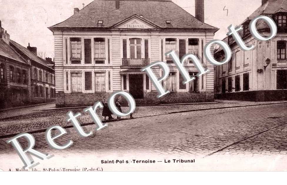 Le tribunal
