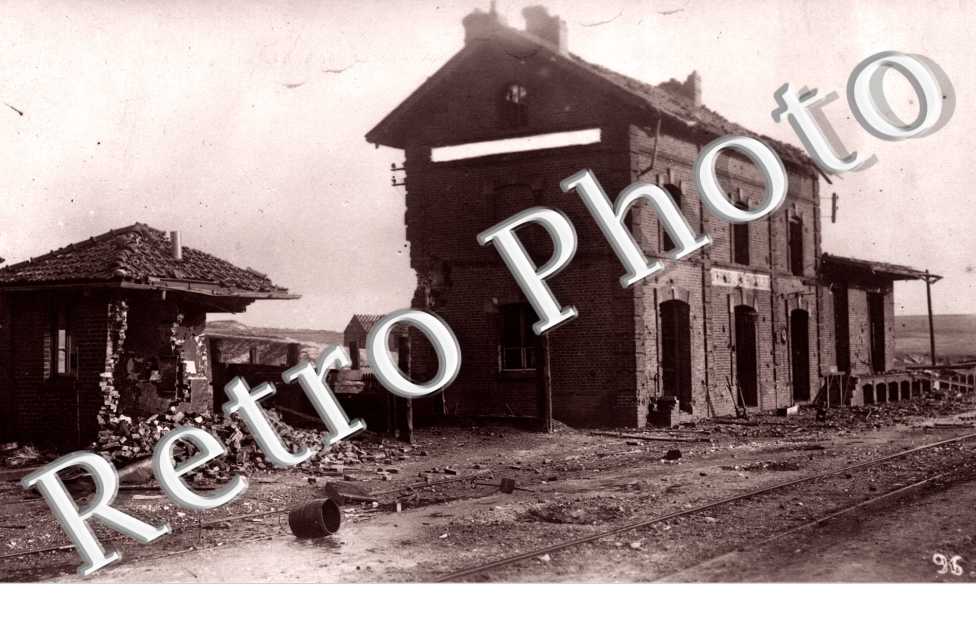 la Gare en ruines