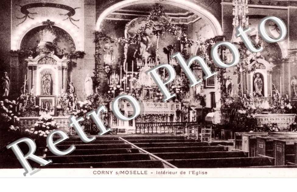 Interieur de l'eglise