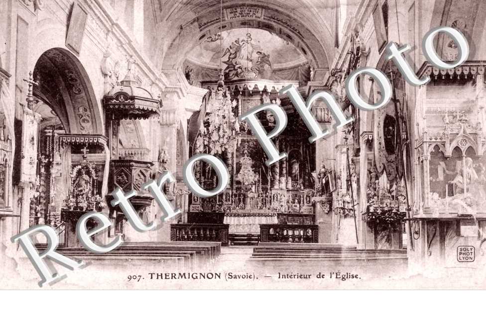Interieur de l'Eglise