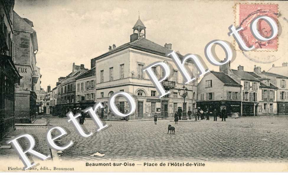 La Place de l'Hotel de Ville