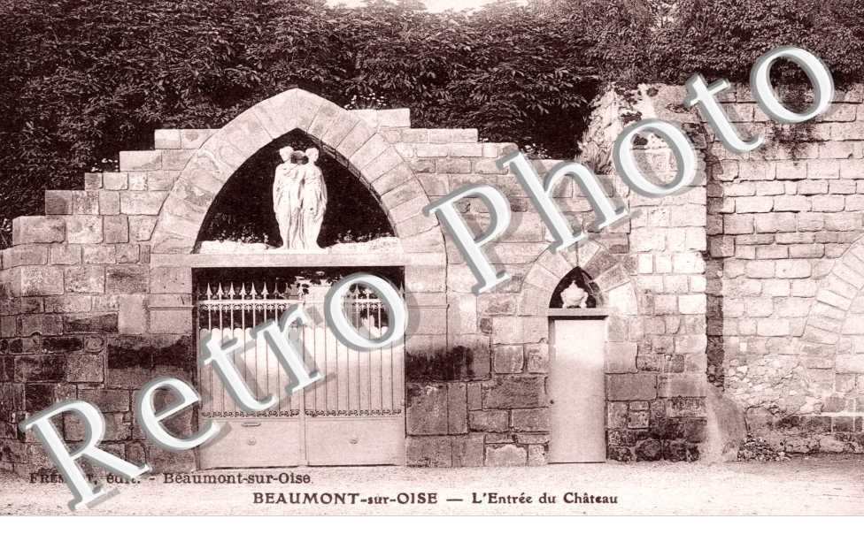 L'Entree du Chateau