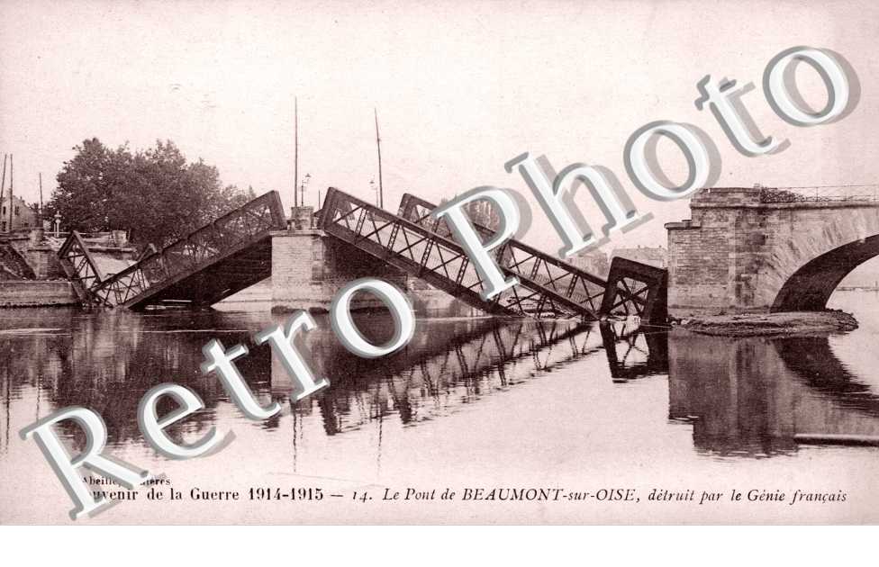 Le Pont detruit par le Genie francais