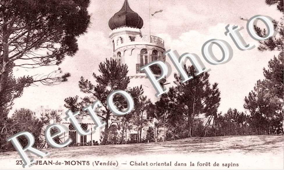 le Chalet Oriental dans la Foret de Sapins