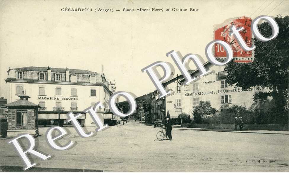 Place Albert-ferry et grande rue