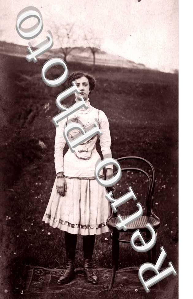 Portrait de Femme en pied