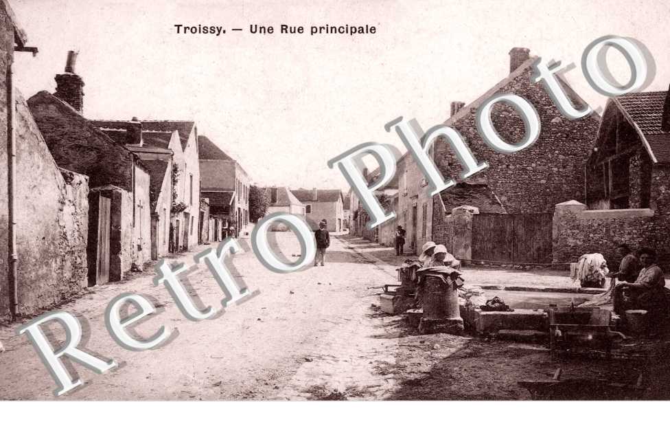 Une Rue Principale