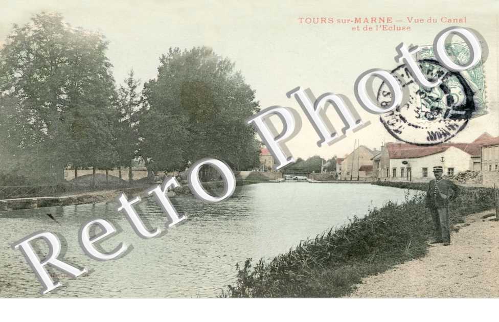 vue du canal et de l'ecluse