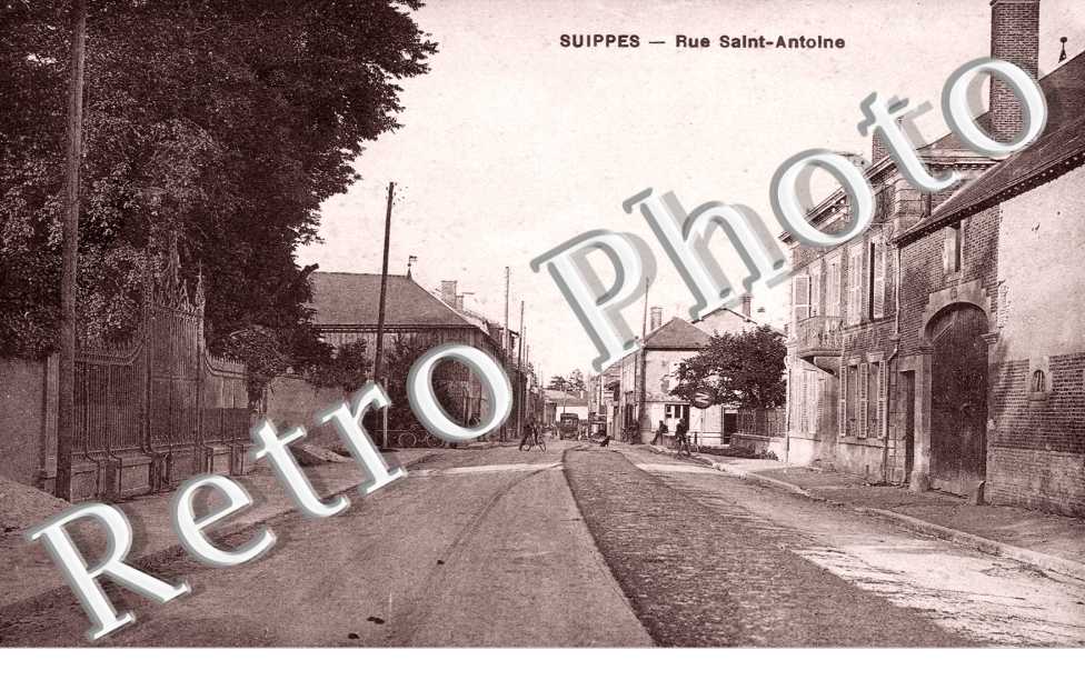 Rue Saint Antoine