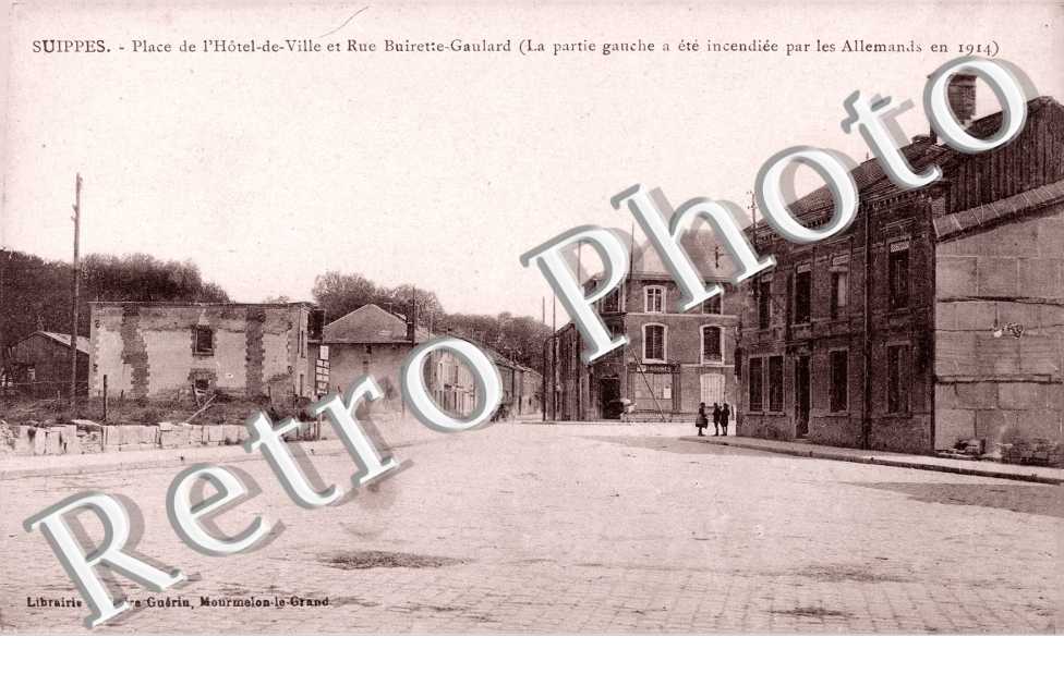 Rue Buirette Gaulard et Place de l'Hotel de Ville