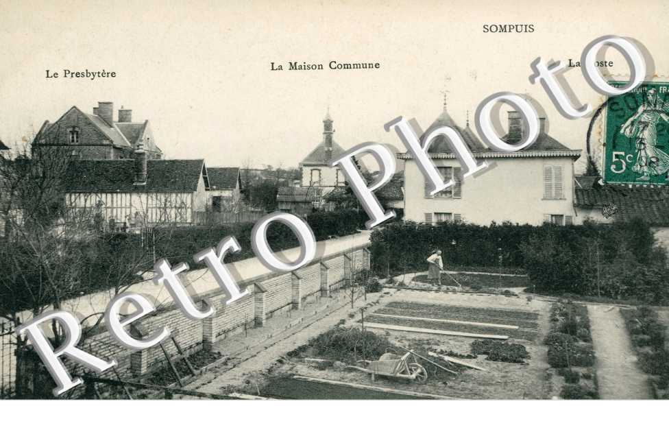 Le Presbytere, la Maison Commune et la Poste