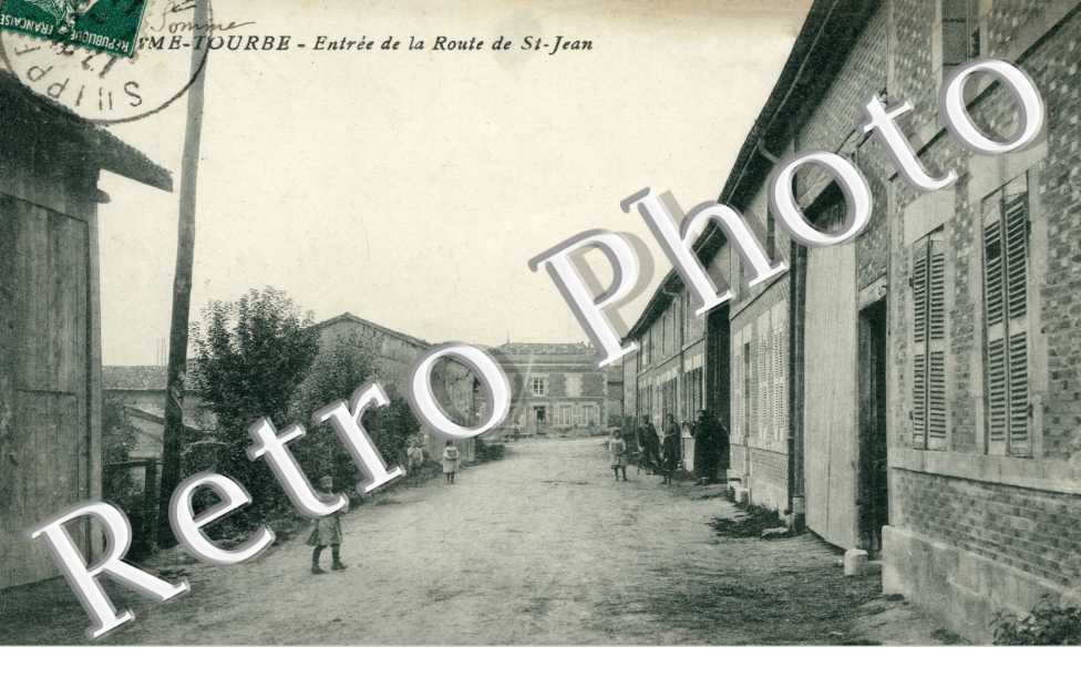 Entree de la Route de Saint Jean