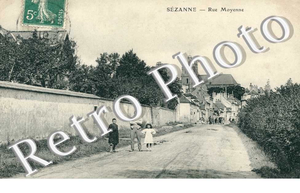 Rue Moyenne