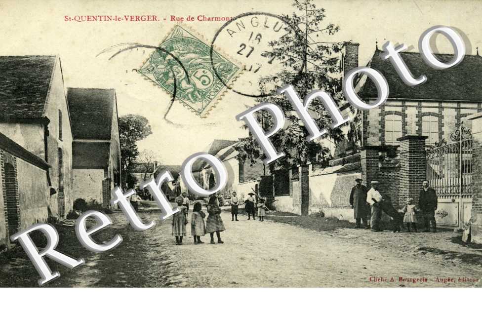 Rue de Charmont