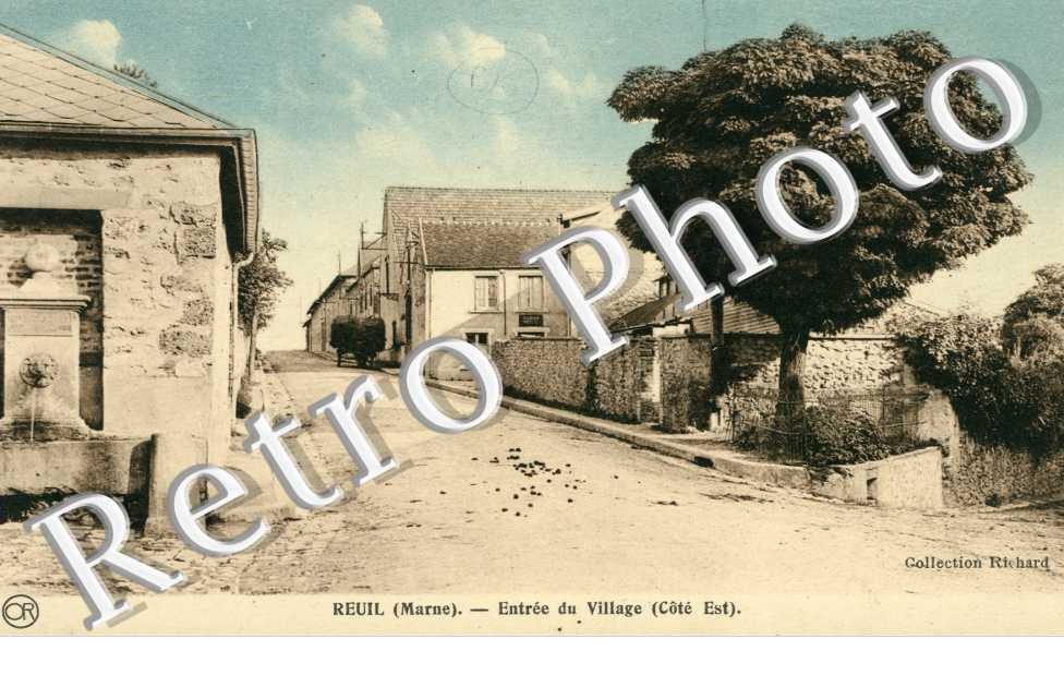 Entree du Village