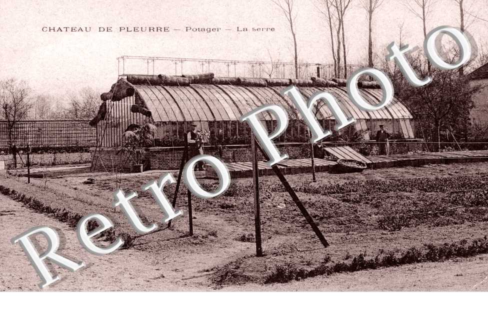 Chateau de Pleurre  Potager La serre