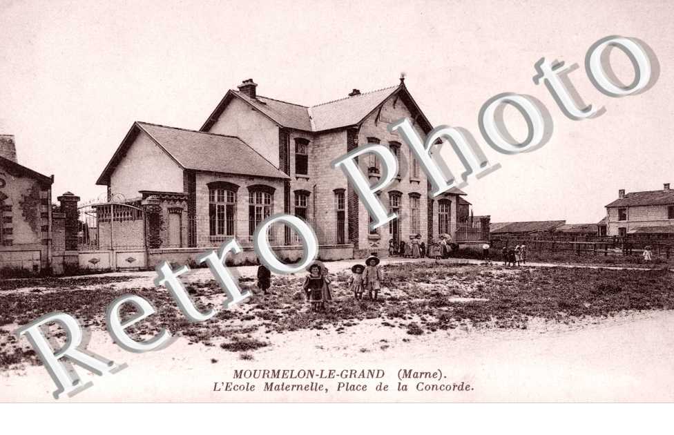 Ecole Maternelle, Place de la Concorde