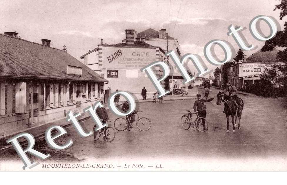 Le Poste