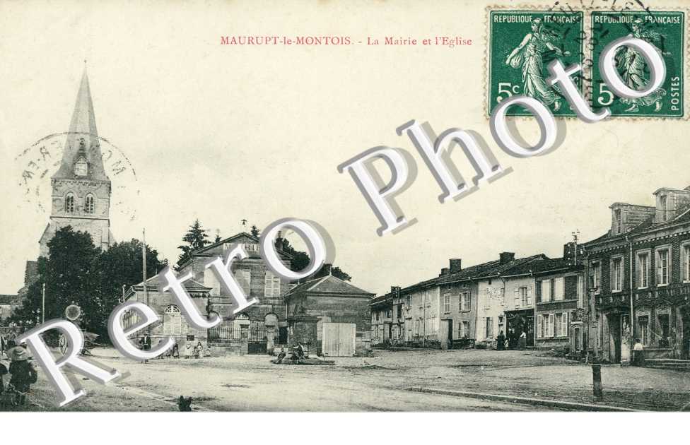 La mairie et l'eglise