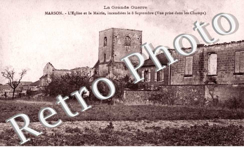 l'Eglise et la Mairie Incendiées