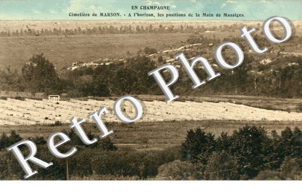 Le Cimetière - A l'Horizon les positions de la Main de Massiges