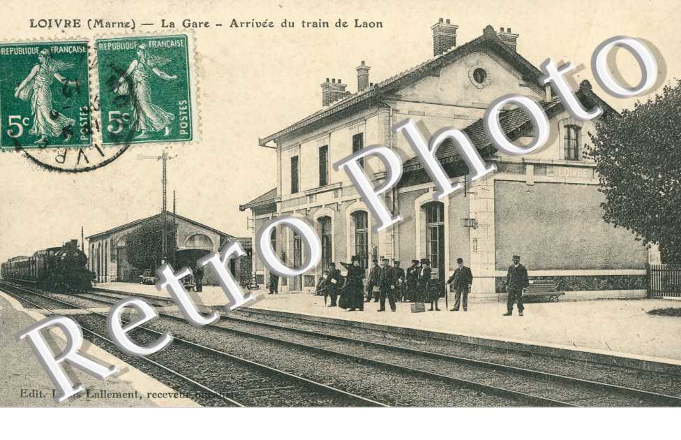 la gare  - arrivee du train de Laon