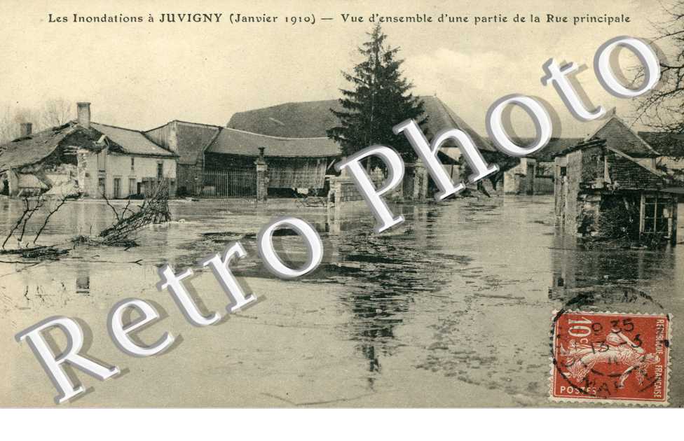 Les inondations dans la Marne, vue d'ensamble d'une partie de la Rue principale