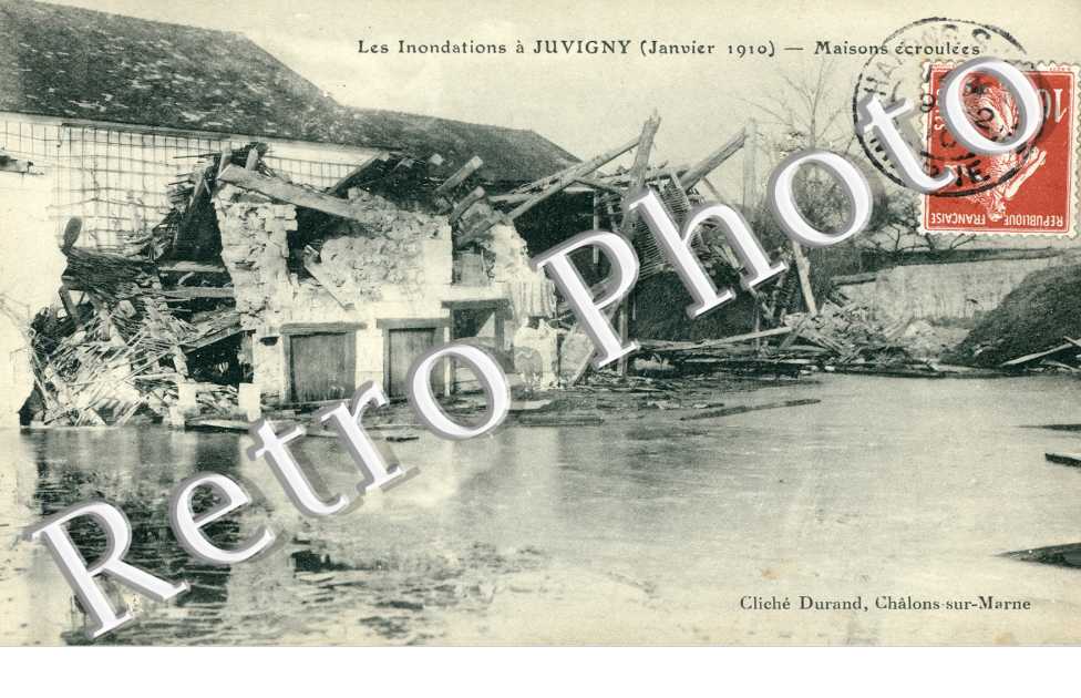 Les innodations a Juvigny, maisons ecroulee
