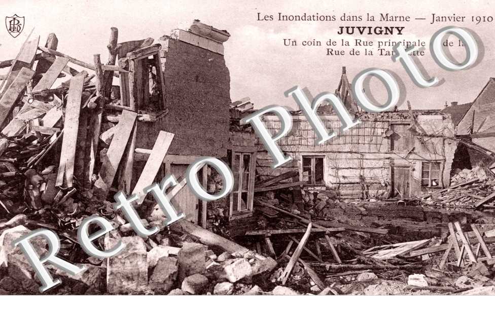 Apres les Inondations de Javier 1910, Un coin de la rue principale et de la Rue de la tartelette
