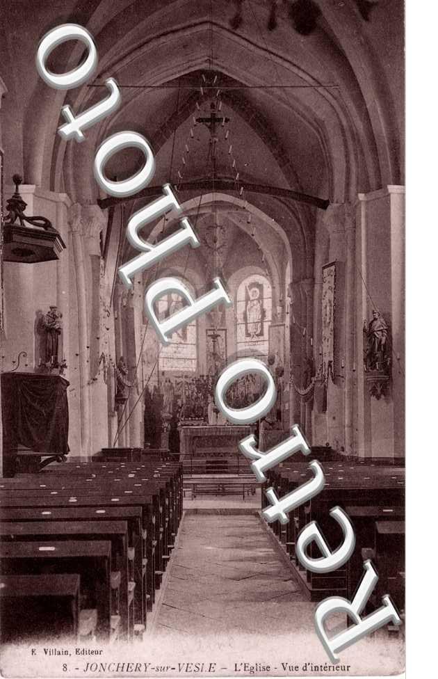 Interieur de l'eglise
